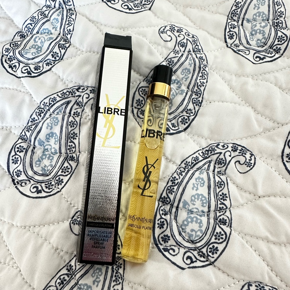 Yves Saint Laurent Libre Travel Spray